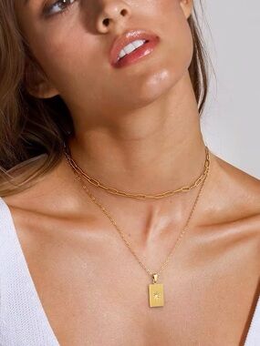 18K Gold Plated Layered Rectangle Star Pendant Necklace